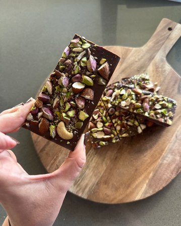 Mere Postpartum Collagen Chocolate Bar