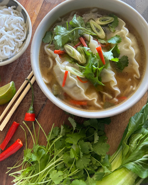 7 minute dumpling noodle soup